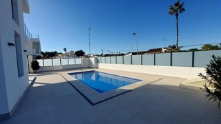 Casa en venta en Los Balcones - Los Altos del Edén en Torrevieja