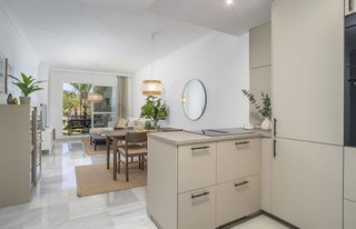 Piso en alquiler en Las Brisas en Marbella