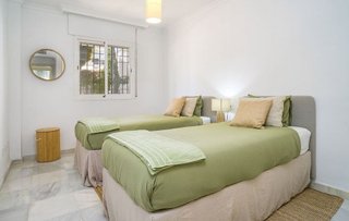 Piso en alquiler en Las Brisas en Marbella