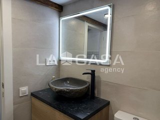 Local comercial en venta en Singuerlín - Can Franquesa - Les Oliveres en Santa Coloma de Gramanet
