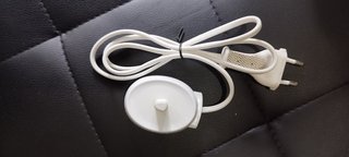 Cargador cepillo eléctrico BRAUN ORAL B.