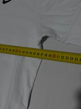 T-Shirt Nike Bianca con Bande Logo