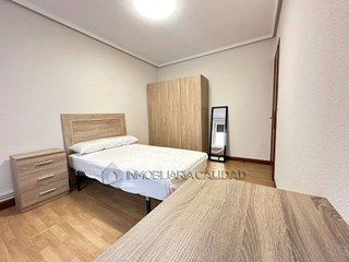 Piso en alquiler en Zona Sur en Burgos