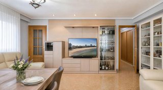 Piso en venta en Ciutat Jardí en Valencia