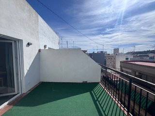 Ático en venta en Carolinas Bajas en Alicante