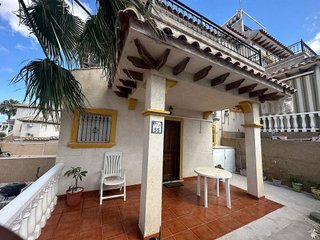 Casa adosada en alquiler en Campos de Golf - Villa Martin - Los Dolses en Orihuela