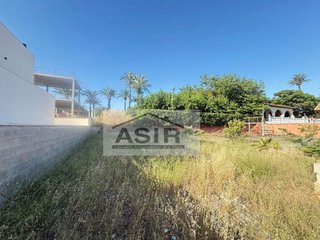 Terreno en venta en L'Alquenència en Alzira