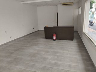 Local comercial en venta en Zona Puerto Deportivo en Fuengirola
