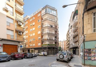 Piso en venta en Pajaritos - Plaza de Toros en Granada