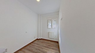 Local comercial en venta en Entrevías en Madrid