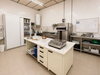 Nave industrial en venta en Martutene en San Sebastián-Donostia