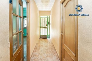 Casa adosada en venta en Barrio de Zaidín en Granada