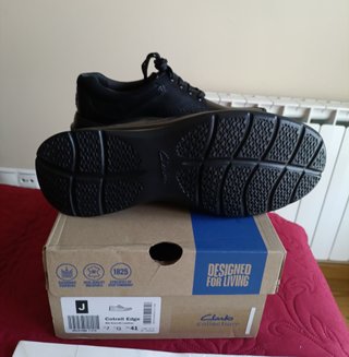 Zapato vestir piel Clarks negro talla 41 de 99€