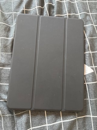iPad A1893 Negro + Funda