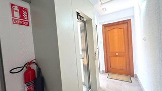 Piso en venta en Puerto Chico en Santander
