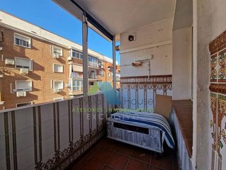 Piso en alquiler en Parque Mediterráneo - Santa Paula en Málaga