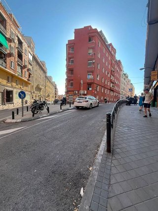 Local comercial en venta en Comillas en Madrid