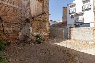 Terreno en venta en Barrio de Zaidín en Granada