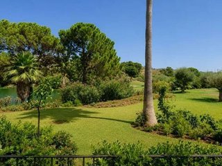 Piso en alquiler en La Quinta en Benahavís