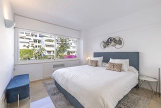 Ático en alquiler en Lomas de Marbella Club en Marbella