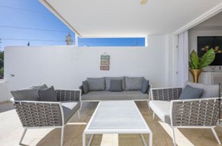 Ático en alquiler en Lomas de Marbella Club en Marbella