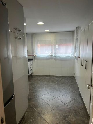 Piso en alquiler en Paseo Constitución - Las Damas en Zaragoza