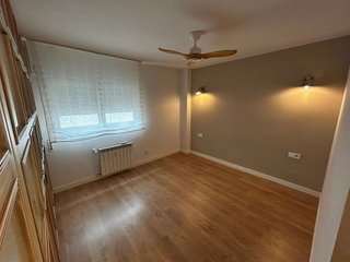 Piso en alquiler en Paseo Constitución - Las Damas en Zaragoza