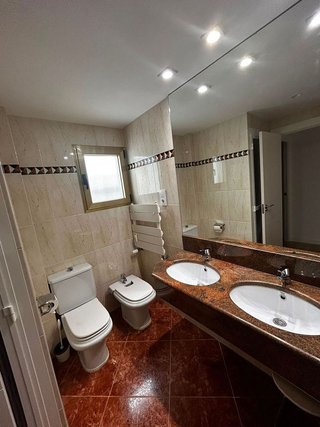 Piso en alquiler en Paseo Constitución - Las Damas en Zaragoza