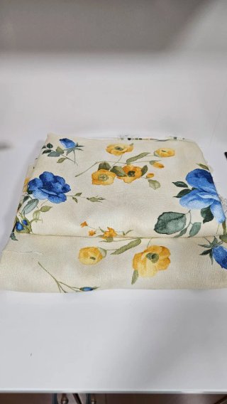 2 Piezas Tela Floral Beige y Azul