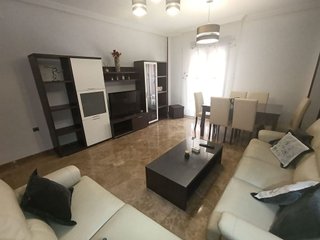 Piso en alquiler en Centro Ciudad en Linares