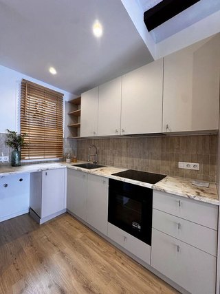 Piso en venta en El Raval en Barcelona