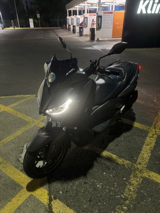 Yamaha XMAX 300