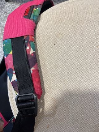 Mochila escolar multicolor Toto