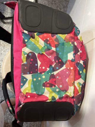 Mochila escolar multicolor Toto
