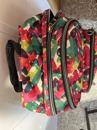 Mochila escolar multicolor Toto