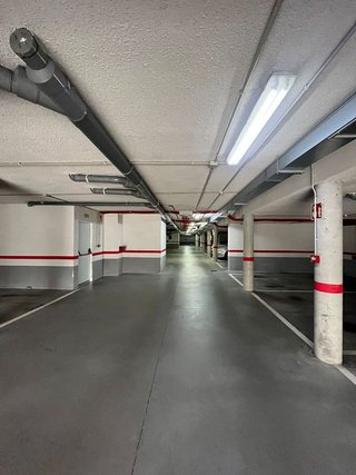 Garaje en venta en Valdenoja - La Pereda en Santander