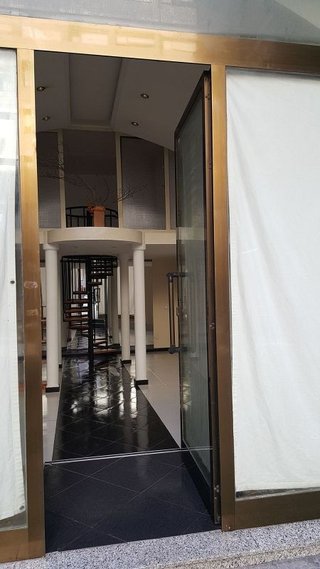 Local comercial en venta en Numancia - San Fernando en Santander