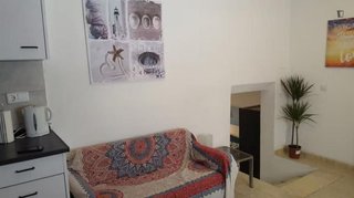 Piso en alquiler en El Turó de la Peira en Barcelona