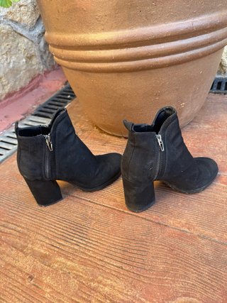 Botines ante negros tacón