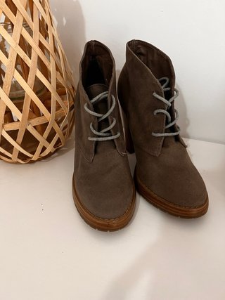 Botines de tacón