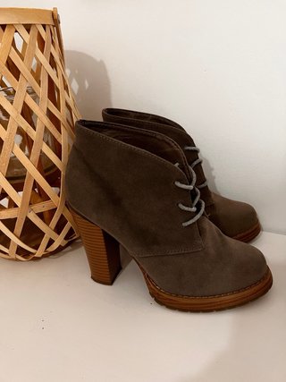 Botines de tacón