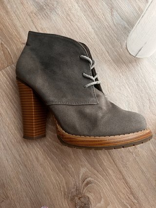Botines de tacón