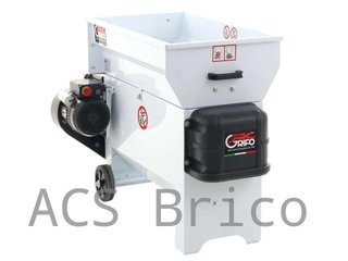 Despalilladora Chapa de Uva con Bomba - 2 HP - 2000 kg/h - 87x50 cm - Grifo