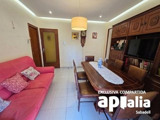 Piso en venta en Creu de Barberà en Sabadell