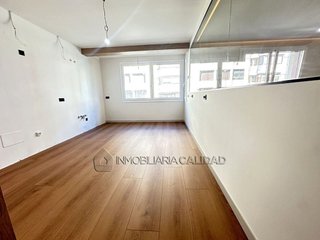 Piso en venta en Plaza España - Villa Pilar - Reyes Católicos - Vadillos en Burgos
