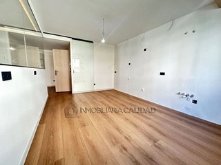 Piso en venta en Plaza España - Villa Pilar - Reyes Católicos - Vadillos en Burgos