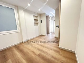 Piso en venta en Plaza España - Villa Pilar - Reyes Católicos - Vadillos en Burgos
