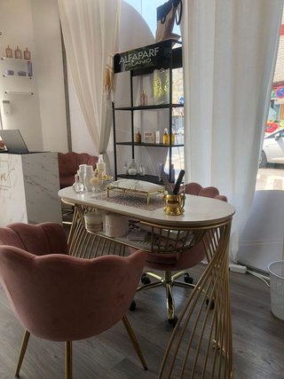 Local comercial en alquiler en Cruz Roja en Sevilla