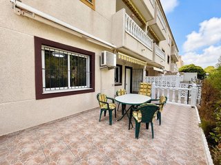 Casa en alquiler en Nueva Torrevieja - Aguas Nuevas en Torrevieja