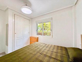 Casa en alquiler en Nueva Torrevieja - Aguas Nuevas en Torrevieja